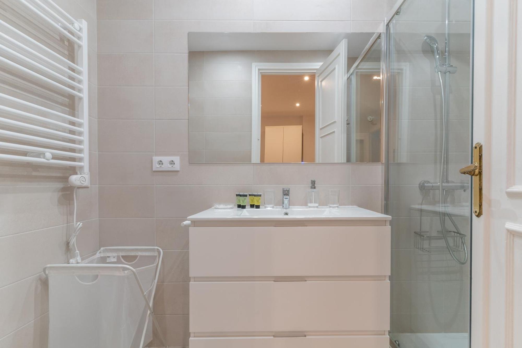 Spacious Central-3Bedrooms 3Bathrooms-Sol Madrid Esterno foto